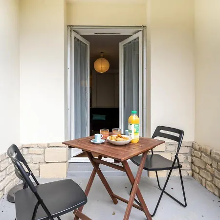 Studio 2000 By Interhome
